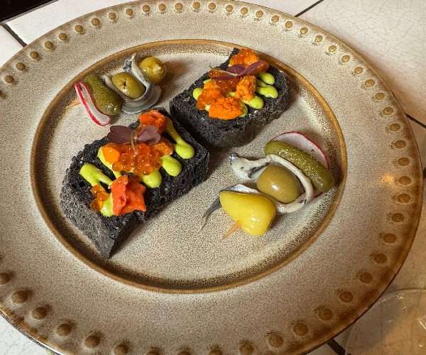 Ceļojums uz Fēru salām ar FlyMeAway