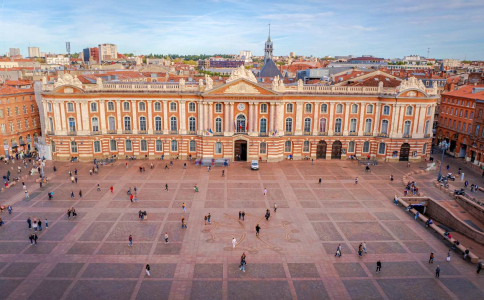 Ceļojums uz Tulūzu Francijā